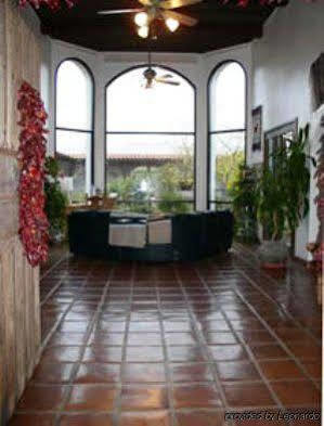Casa De San Pedro Bed & Breakfast Hereford エクステリア 写真